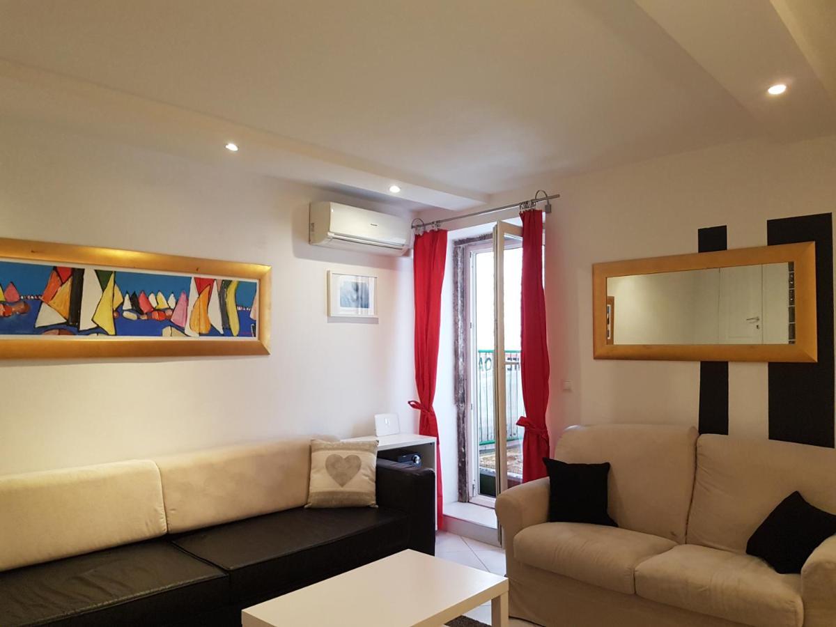 Art House Apartment *